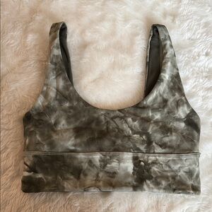 Lululemon Align™ Bra A/B (Reversible) – Size 6 (Green Tie-Dye)